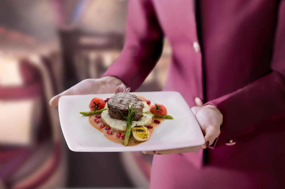 Qatar Airways Premium Passengers Can Now Pre-book Meals