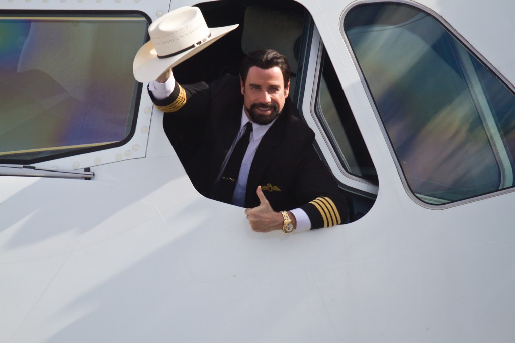 John-Travolta-in-DFW1-1024x682