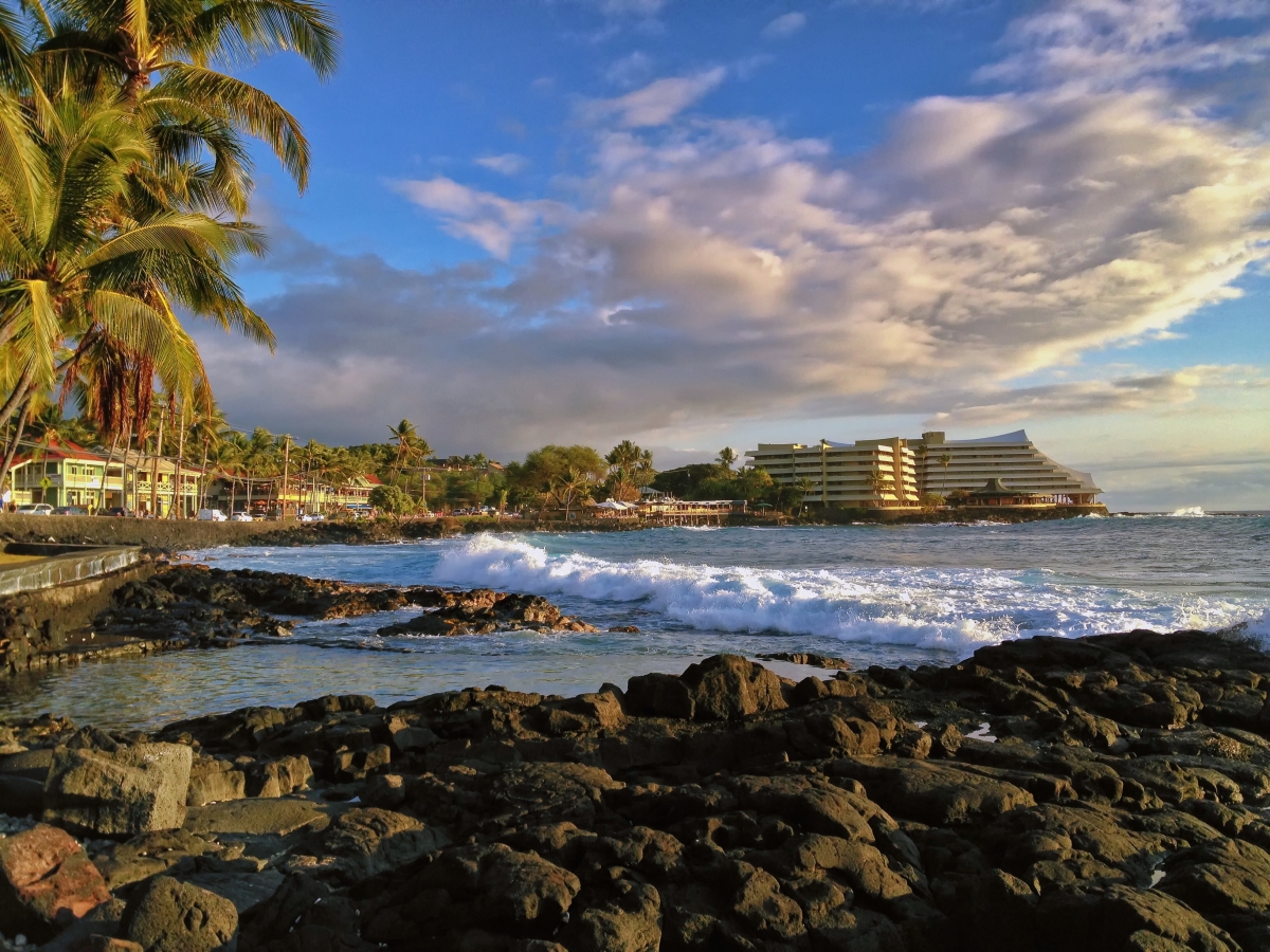 Business Class Flights to Kailua-Kona