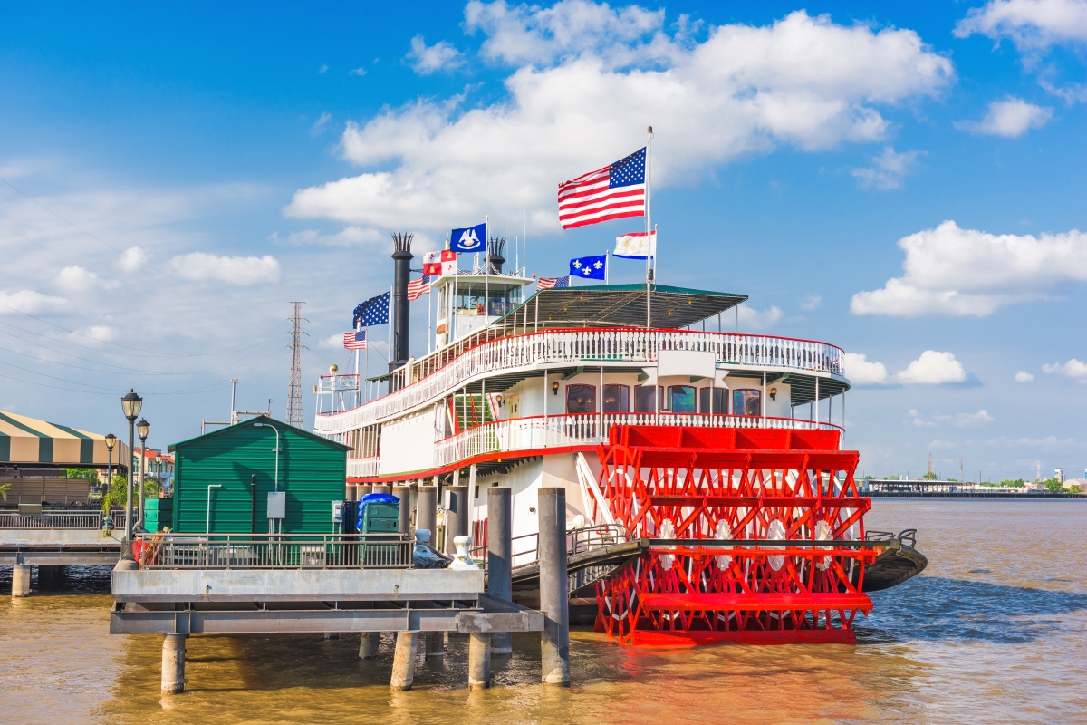 St Louis Paddleboat on the Mississippi